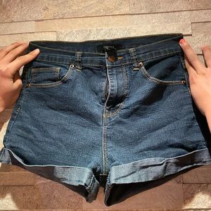 FOREVER 21 JEAN SHORTS